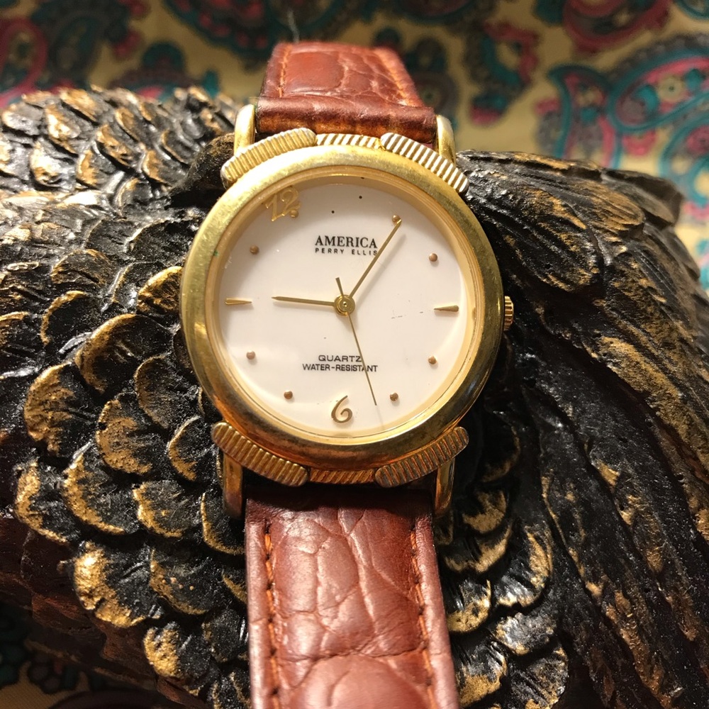 🔆 Perry Ellis America quartz women’s watch